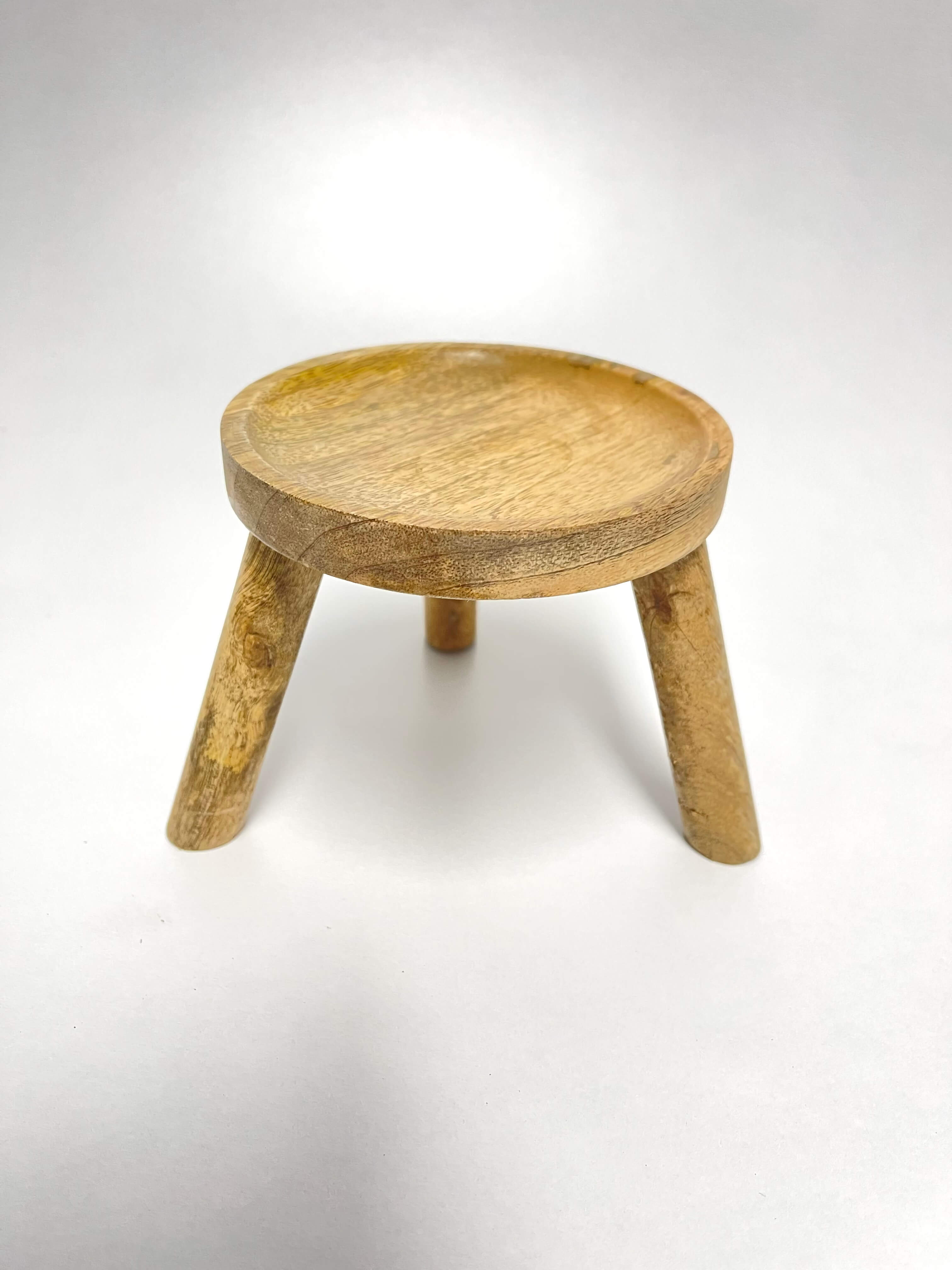 Round Wooden Plant Stand