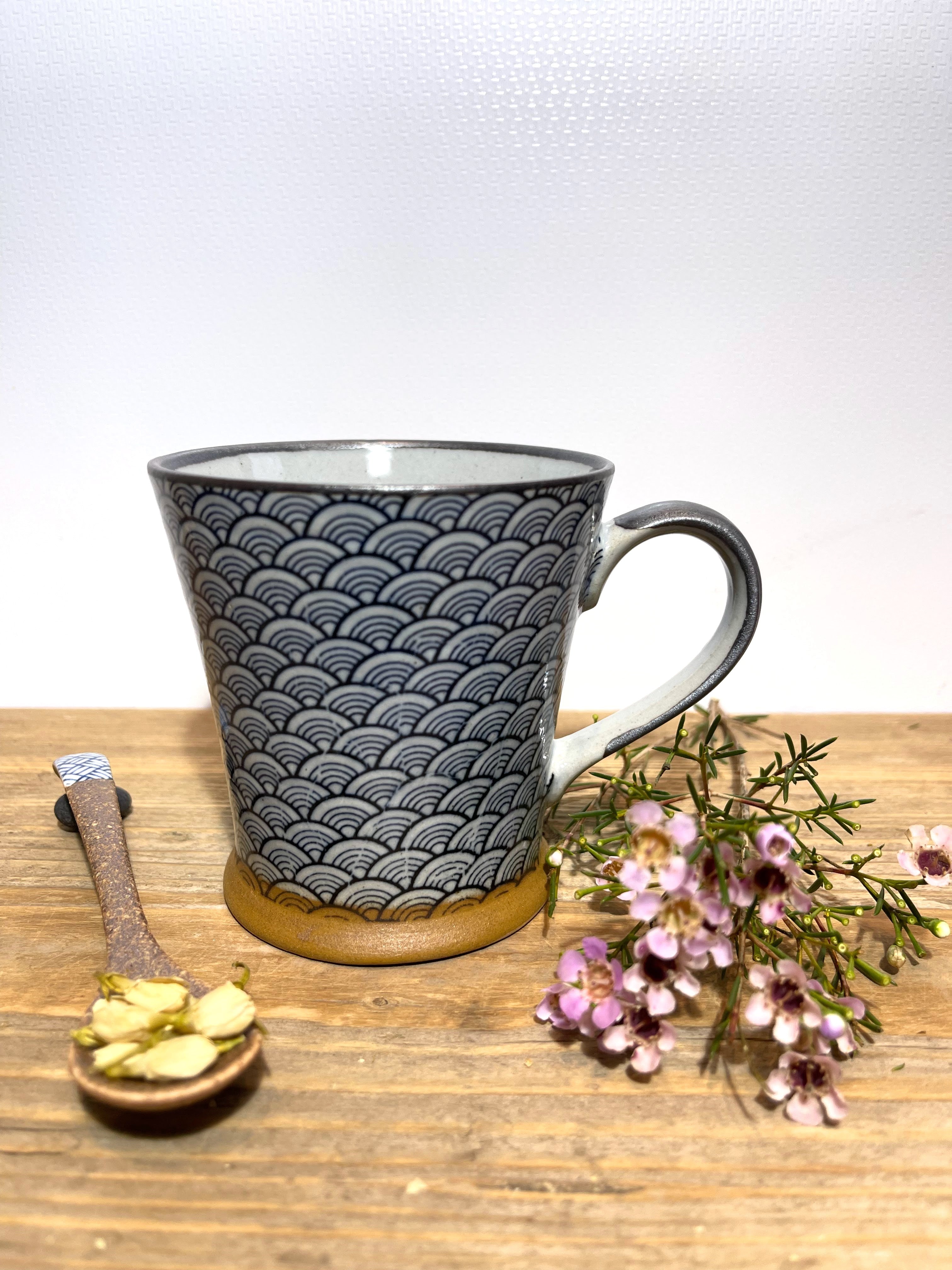 Indigo wave mug 9cm